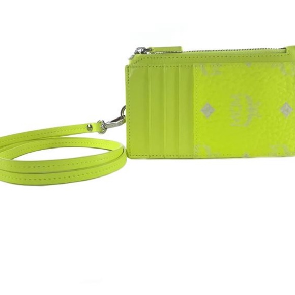 NEW AUTHENTIC MCM Visetos Coated Canvas Lanyard Card Holder - Picture 3 of 7